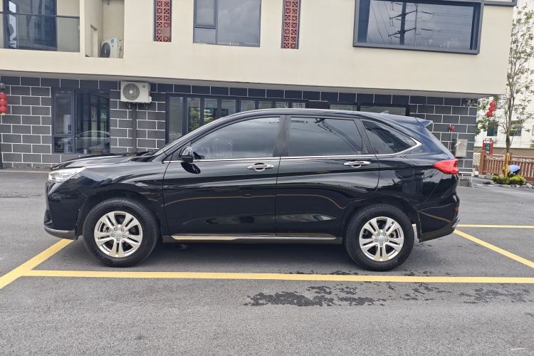 Used Haval M6 2021 PLUS 1.5T DCT Elite Smart Connectivity Model Exterior 6