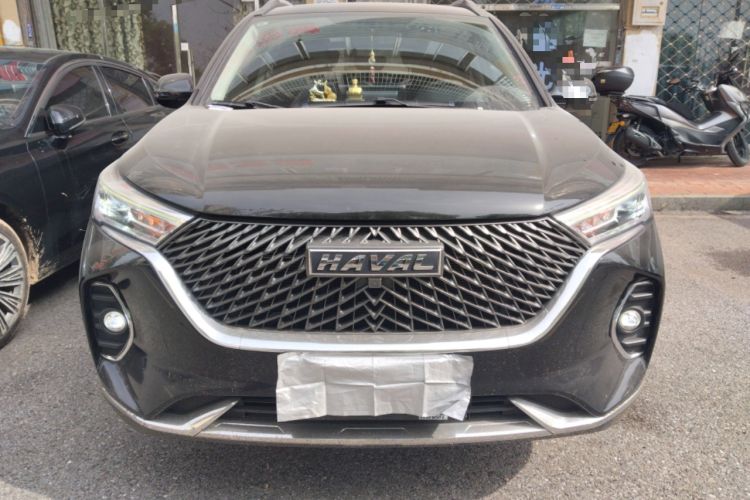Used Haval M6 2021 PLUS 1.5T DCT Luxury Smart Connectivity Model Front