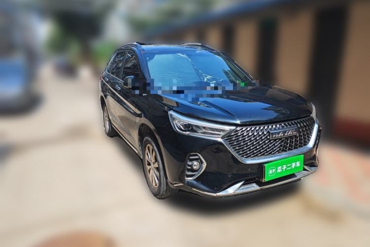 Used Haval M6 2021 PLUS 1.5T DCT Luxury Smart Connectivity Model Front Right 45 Deg