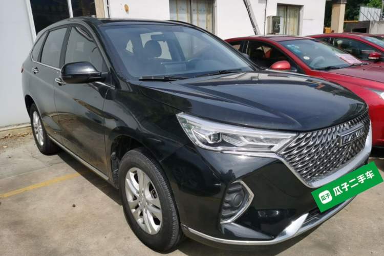 Used Haval M6 2021 PLUS 1.5T DCT Comfort Edition Front Right 45 Deg