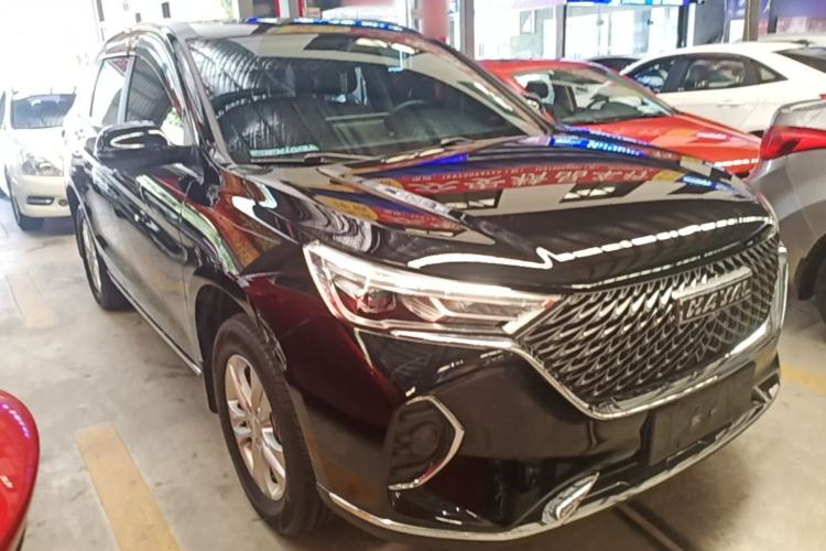 Used Haval M6 2021 PLUS 1.5T DCT Comfort Edition Front Right 45 Deg