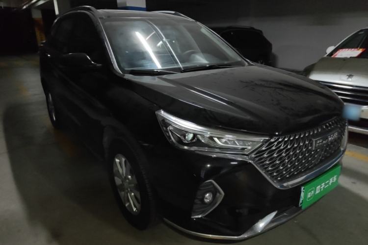 Used Haval M6 2021 PLUS 1.5T DCT Luxury Smart Connectivity Model Front Right 45 Deg