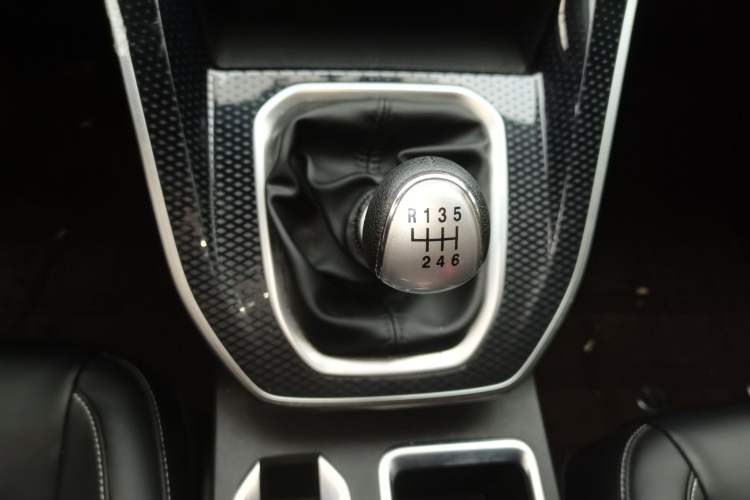 Used Haval M6 2021 PLUS 1.5T Manual Luxury Smart Connectivity Model Gear Lever