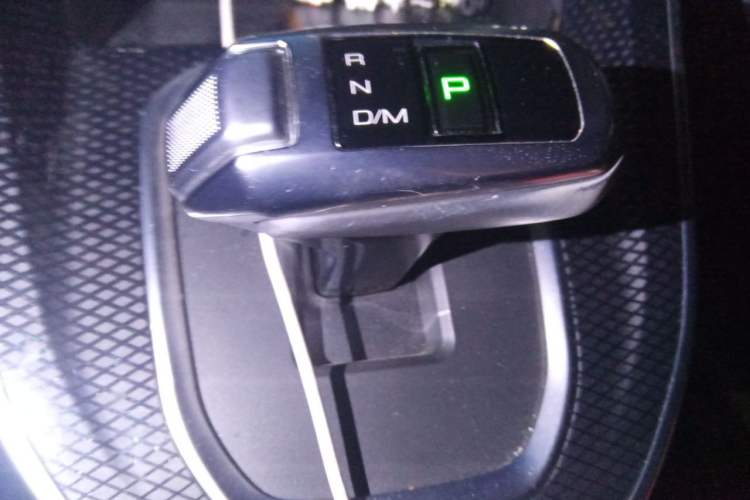 Used Haval M6 2021 PLUS 1.5T DCT Luxury Smart Connectivity Model Gear Lever