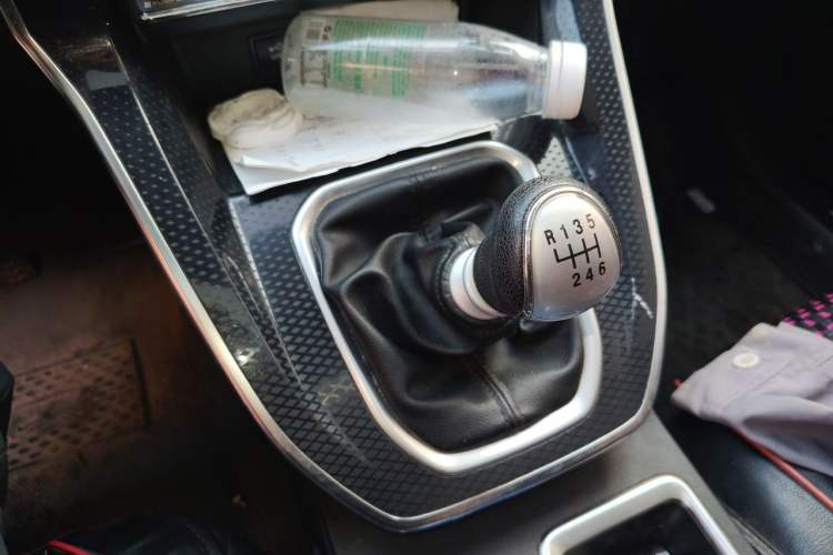 Used Haval M6 2021 PLUS 1.5T Manual Luxury Smart Connectivity Model Gear Lever
