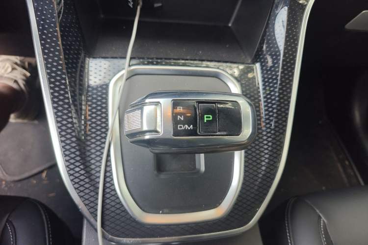 Used Haval M6 2021 PLUS 1.5T DCT Elite Smart Connectivity Model Gear Lever