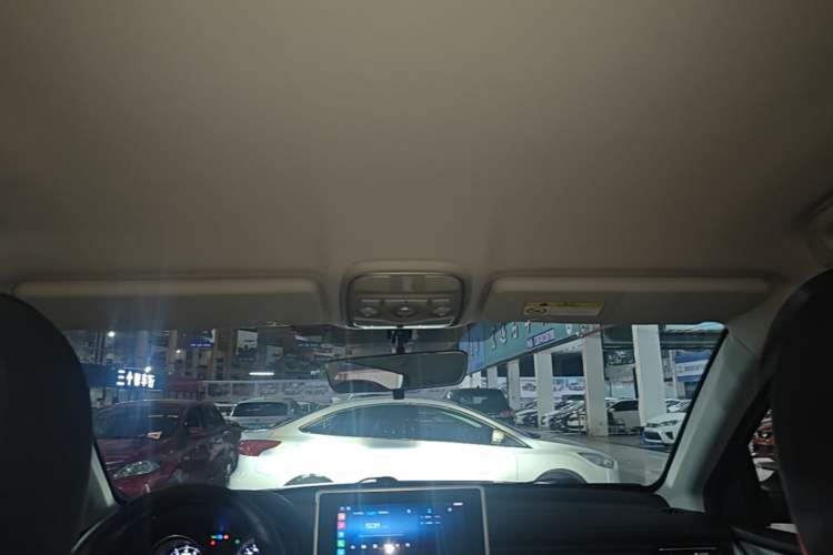 Used Haval M6 2021 PLUS 1.5T DCT Elite Smart Connectivity Model Headliner