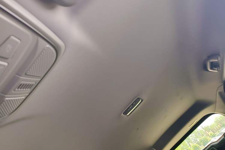 Used Haval M6 2021 PLUS 1.5T DCT Elite Smart Connectivity Model Headliner