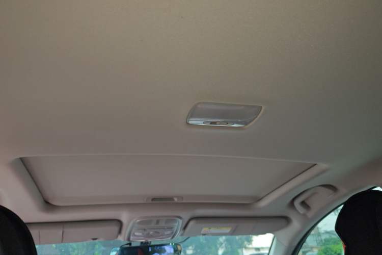 Used Haval M6 2021 PLUS 1.5T DCT Luxury Smart Connectivity Model Headliner