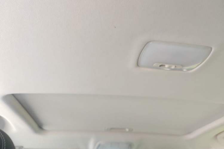 Used Haval M6 2021 PLUS 1.5T DCT Luxury Smart Connectivity Model Headliner