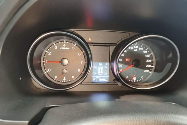 Used Haval M6 2021 PLUS 1.5T DCT Luxury Smart Connectivity Model Instrument Cluster