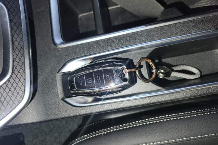 Used Haval M6 2021 PLUS 1.5T DCT Elite Smart Connectivity Model Interior 1