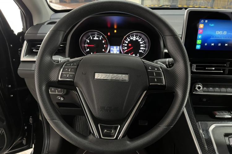 Used Haval M6 2021 PLUS 1.5T DCT Elite Smart Connectivity Model Interior 2