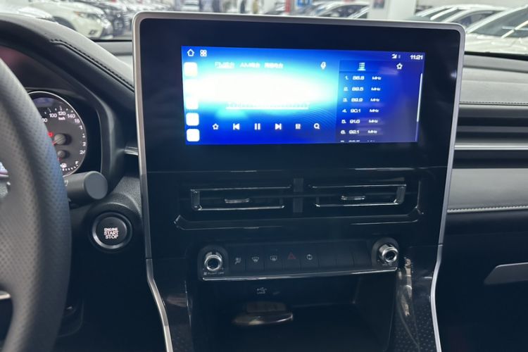Used Haval M6 2021 PLUS 1.5T DCT Luxury Smart Connectivity Model Interior 2