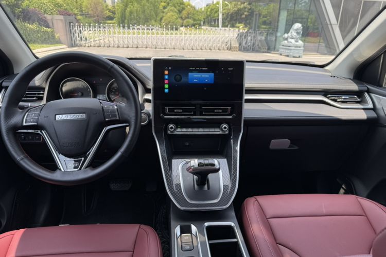 Used Haval M6 2021 PLUS 1.5T DCT Elite Smart Connectivity Model Interior 2