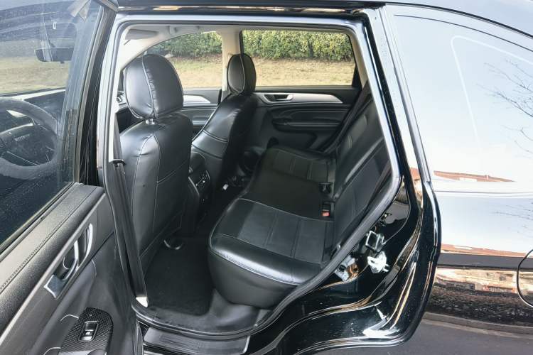 Used Haval M6 2021 PLUS 1.5T Manual Elite Smart Connectivity Model Interior 3