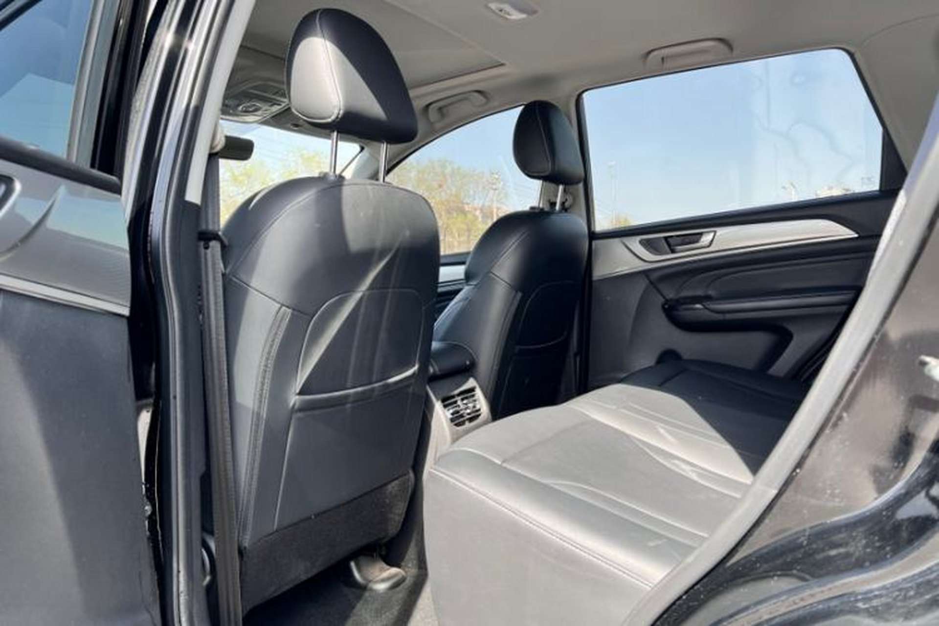 Used Haval M6 2021 PLUS 1.5T DCT Luxury Smart Connectivity Model Interior 3