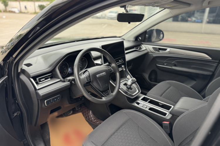 Used Haval M6 2021 PLUS 1.5T DCT Elite Smart Connectivity Model Interior 3