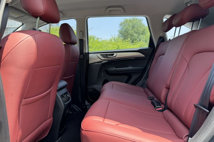 Used Haval M6 2021 PLUS 1.5T DCT Elite Smart Connectivity Model Interior 3