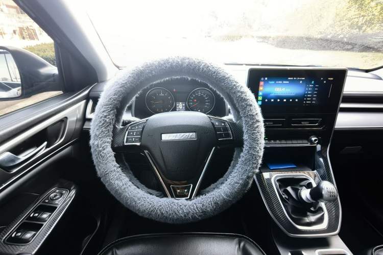 Used Haval M6 2021 PLUS 1.5T Manual Elite Smart Connectivity Model Interior 5