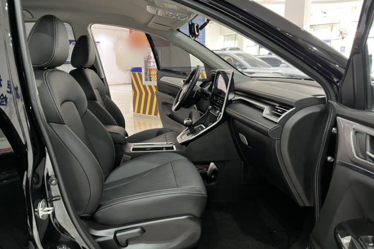 Used Haval M6 2021 PLUS 1.5T DCT Elite Smart Connectivity Model Interior 8