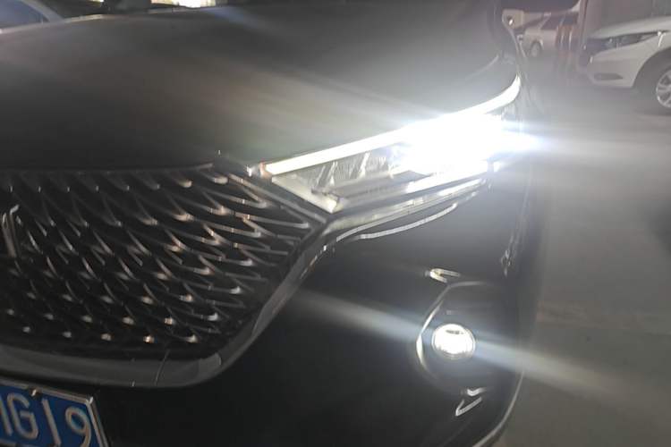 Used Haval M6 2021 PLUS 1.5T DCT Luxury Smart Connectivity Model Left Front Headlight