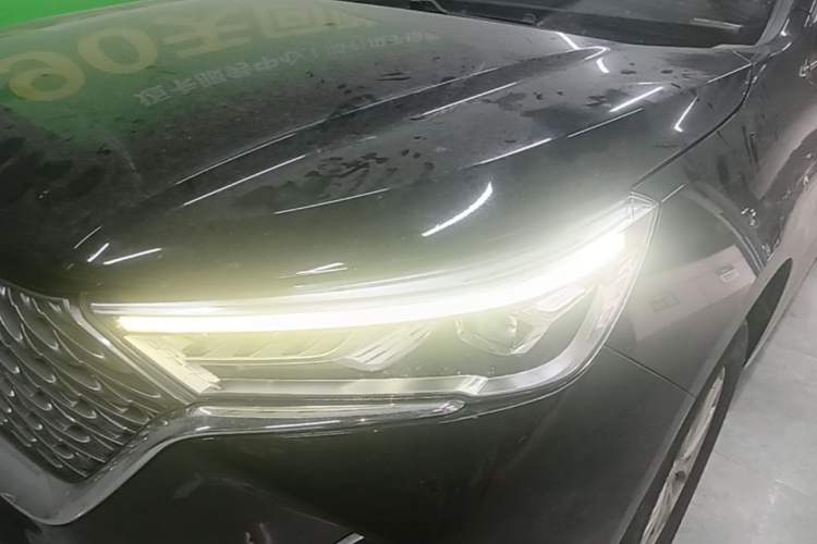 Used Haval M6 2021 PLUS 1.5T DCT Luxury Smart Connectivity Model Left Front Headlight