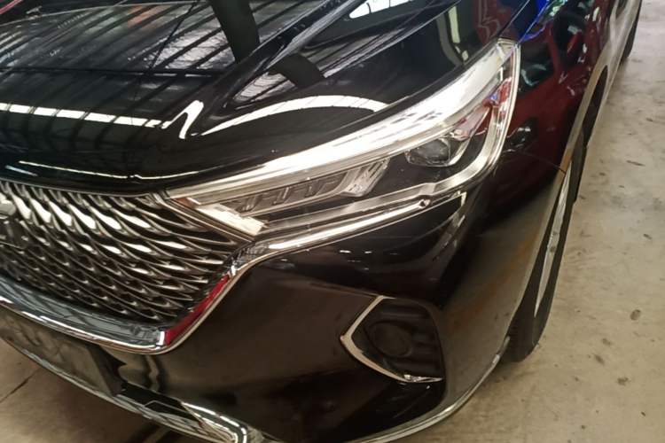 Used Haval M6 2021 PLUS 1.5T DCT Comfort Edition Left Front Headlight