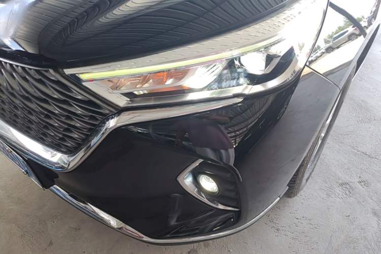 Used Haval M6 2021 PLUS 1.5T DCT Luxury Smart Connectivity Model Left Front Headlight