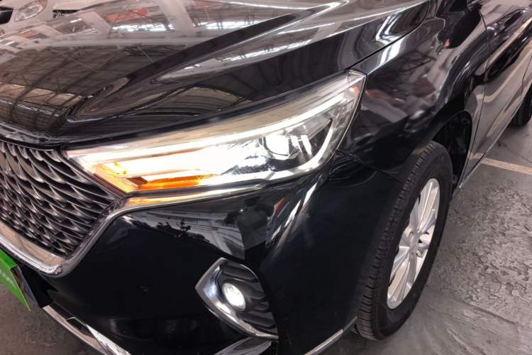 Used Haval M6 2021 PLUS 1.5T DCT Luxury Smart Connectivity Model Left Front Headlight