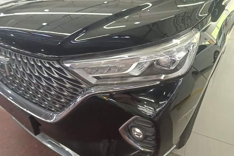 Used Haval M6 2021 PLUS 1.5T Manual Luxury Smart Connectivity Model Left Front Headlight