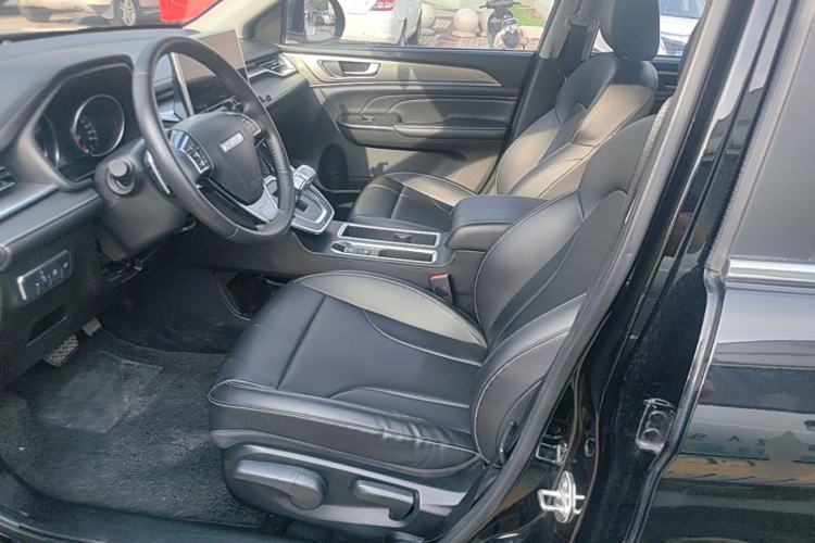 Used Haval M6 2021 PLUS 1.5T DCT Luxury Smart Connectivity Model Left Front Seat