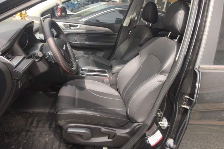 Used Haval M6 2021 PLUS 1.5T DCT Luxury Smart Connectivity Model Left Front Seat