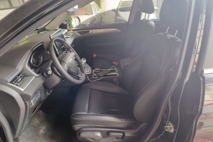 Used Haval M6 2021 PLUS 1.5T DCT Luxury Smart Connectivity Model Left Front Seat