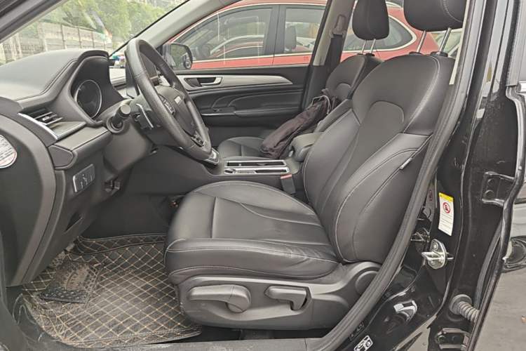 Used Haval M6 2021 PLUS 1.5T DCT Comfort Edition Left Front Seat