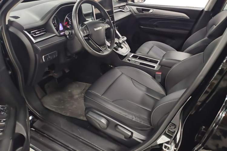 Used Haval M6 2021 PLUS 1.5T DCT Comfort Edition Left Front Seat