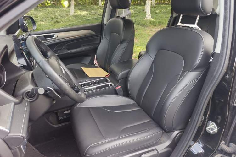 Used Haval M6 2021 PLUS 1.5T DCT Elite Smart Connectivity Model Left Front Seat