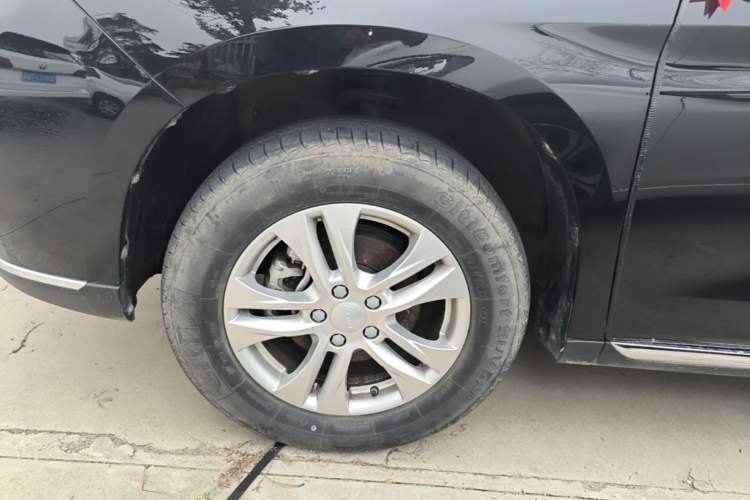 Used Haval M6 2021 PLUS 1.5T Manual Elite Smart Connectivity Model Left Front Wheel Hub