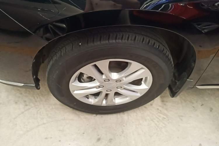 Used Haval M6 2021 PLUS 1.5T DCT Comfort Edition Left Front Wheel Hub