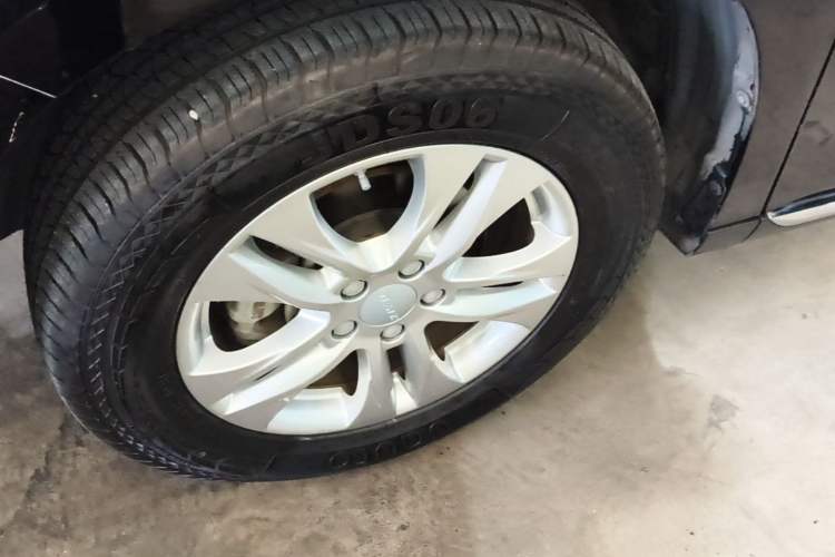 Used Haval M6 2021 PLUS 1.5T DCT Elite Smart Connectivity Model Left Front Wheel Hub