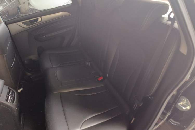Used Haval M6 2021 PLUS 1.5T DCT Luxury Smart Connectivity Model Left Rear Seat