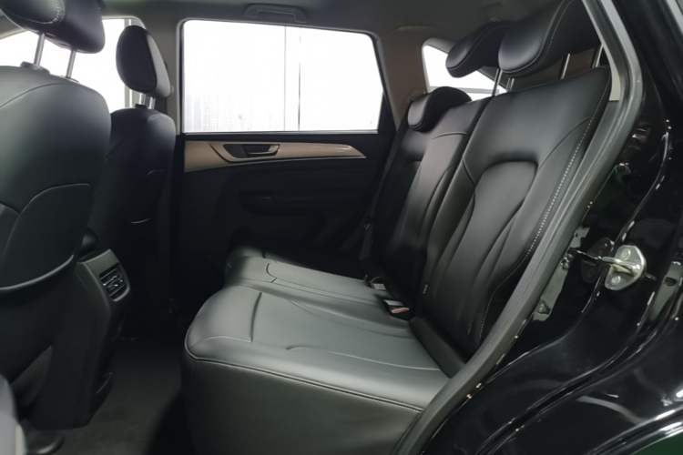 Used Haval M6 2021 PLUS 1.5T DCT Luxury Smart Connectivity Model Left Rear Seat