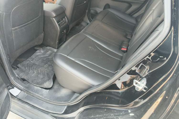 Used Haval M6 2021 PLUS 1.5T DCT Luxury Smart Connectivity Model Left Rear Seat