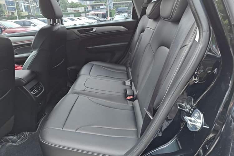 Used Haval M6 2021 PLUS 1.5T DCT Luxury Smart Connectivity Model Left Rear Seat