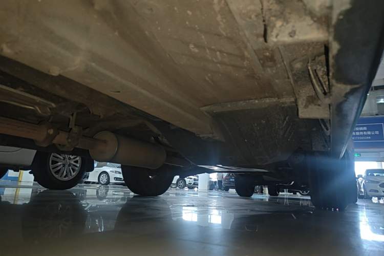 Used Haval M6 2021 PLUS 1.5T DCT Elite Smart Connectivity Model Left Side Sill