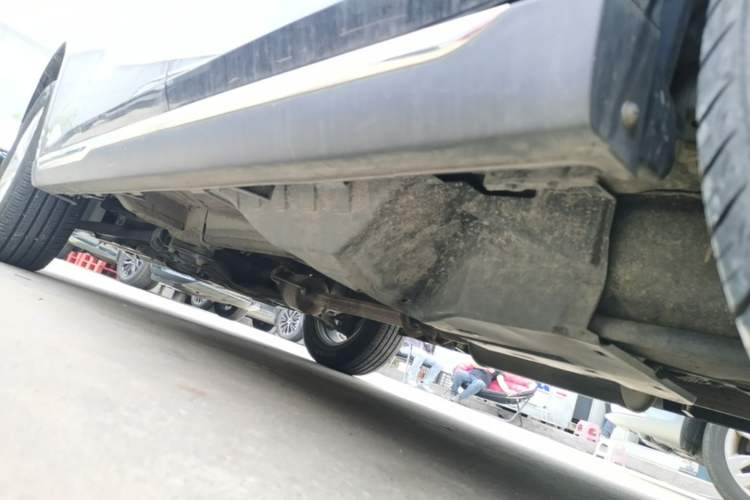 Used Haval M6 2021 PLUS 1.5T DCT Comfort Edition Left Side Sill