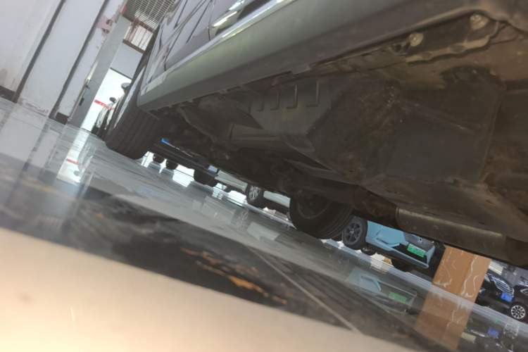 Used Haval M6 2021 PLUS 1.5T DCT Elite Smart Connectivity Model Left Side Sill
