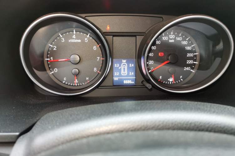 Used Haval M6 2021 PLUS 1.5T Manual Luxury Smart Connectivity Model Odometer Close Up