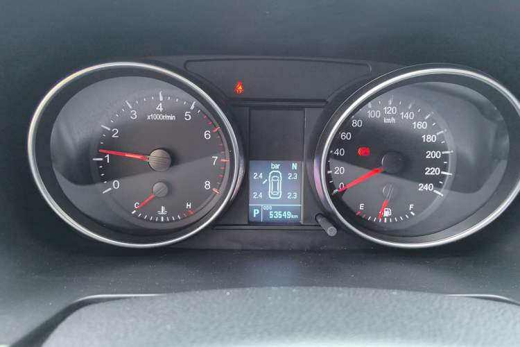 Used Haval M6 2021 PLUS 1.5T DCT Luxury Smart Connectivity Model Odometer Close Up