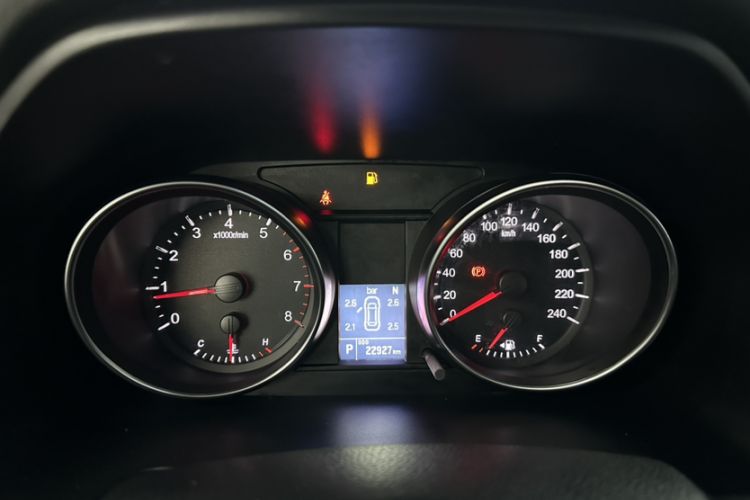 Used Haval M6 2021 PLUS 1.5T DCT Luxury Smart Connectivity Model Odometer Close Up